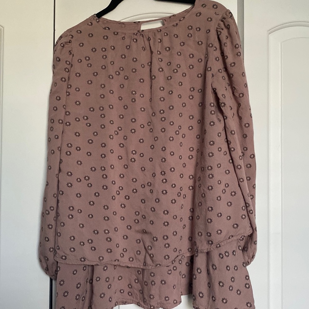 Free People lung tunic , mauve print , long sleeves , size small